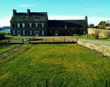 Les Ch'Tis Normands Bed and Breakfast Domjean Zewnętrze zdjęcie